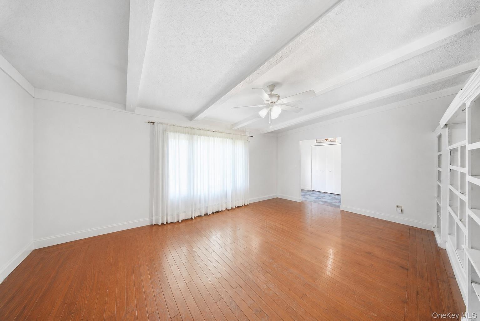 20 Winding Hills Drive Property Photo 4