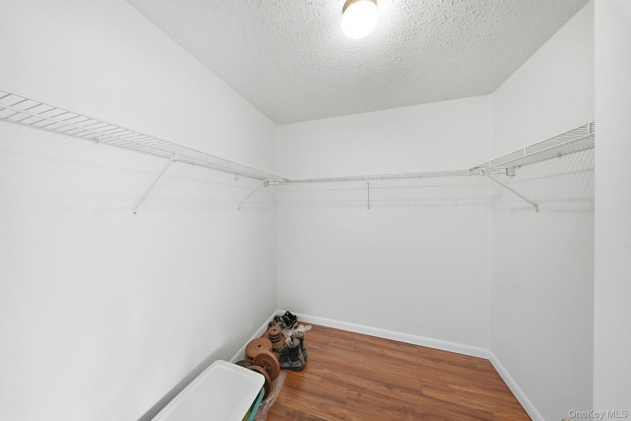 20 Winding Hills Drive Property Photo 14
