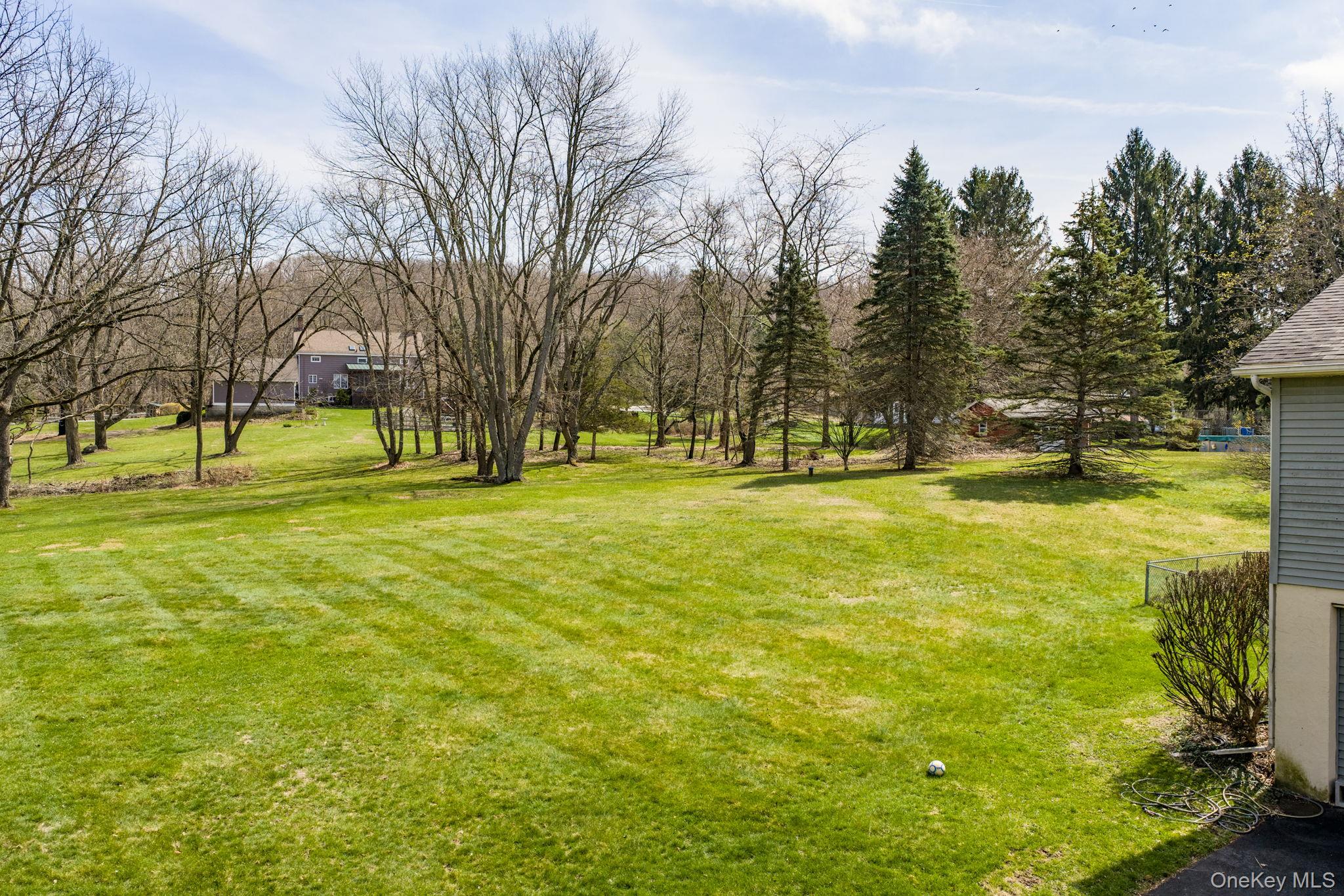 20 Winding Hills Drive Property Photo 28