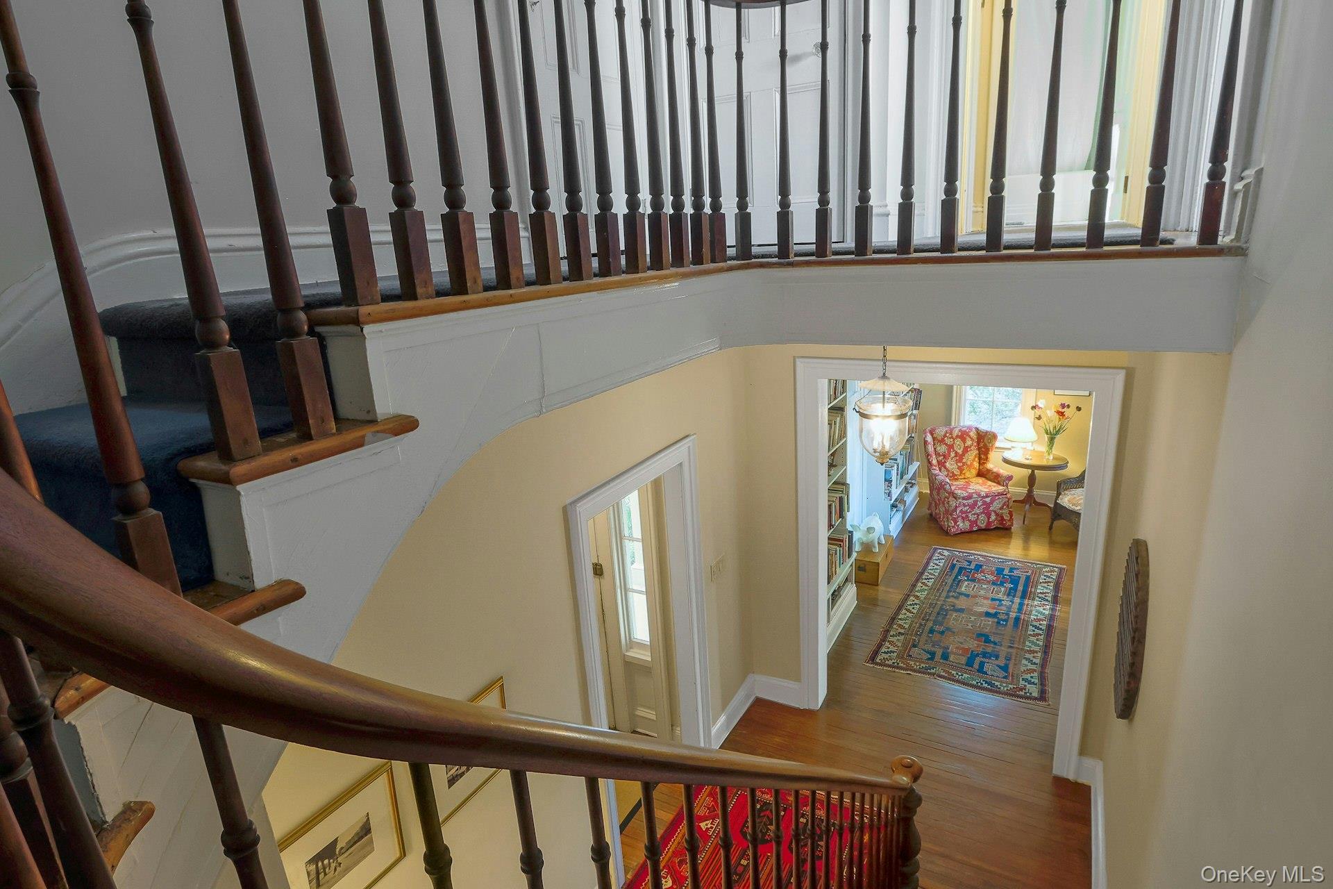 34 Lawrence Lane Property Photo 19