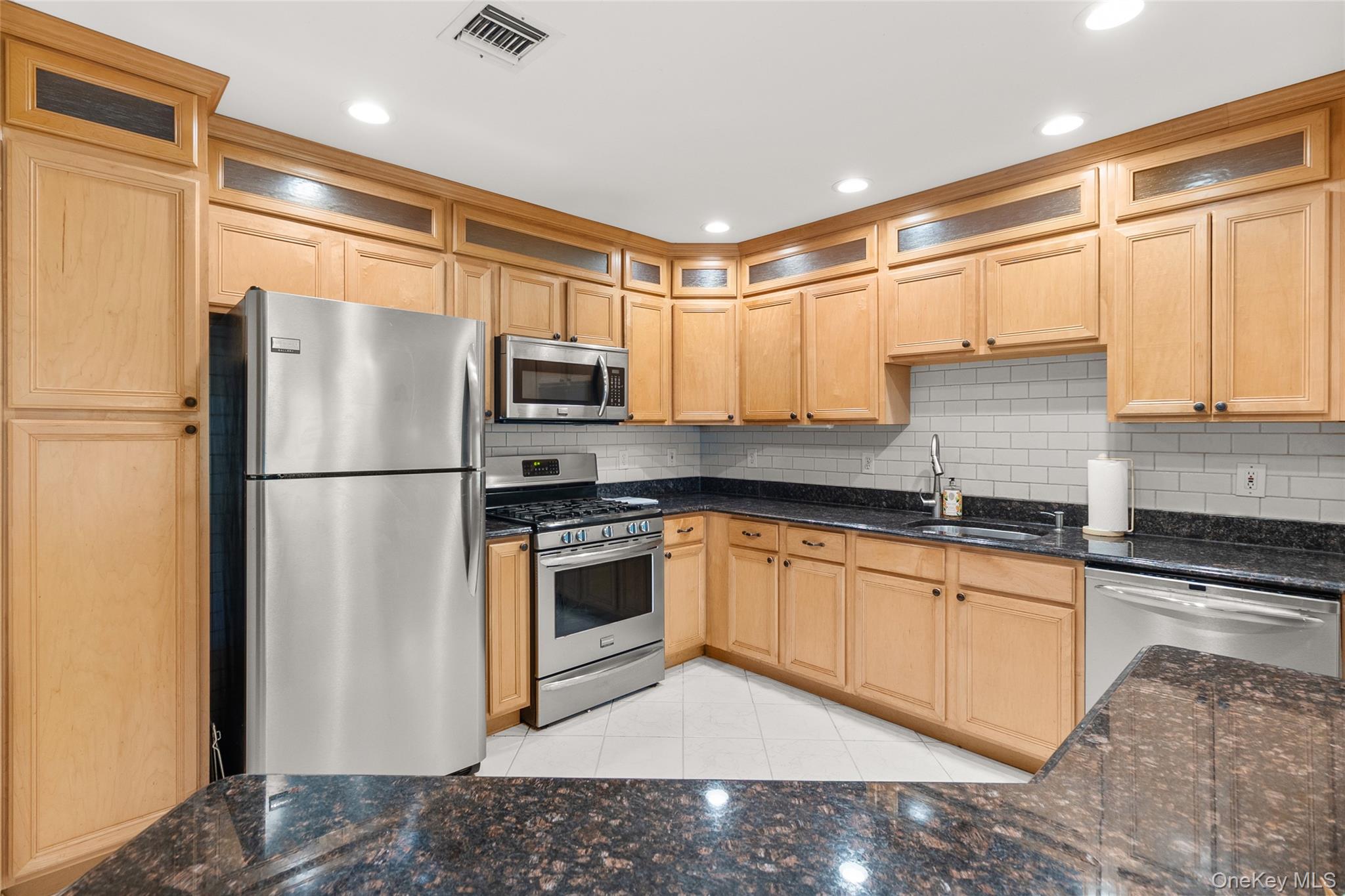 41 Doral Lane 41 Property Photo 3