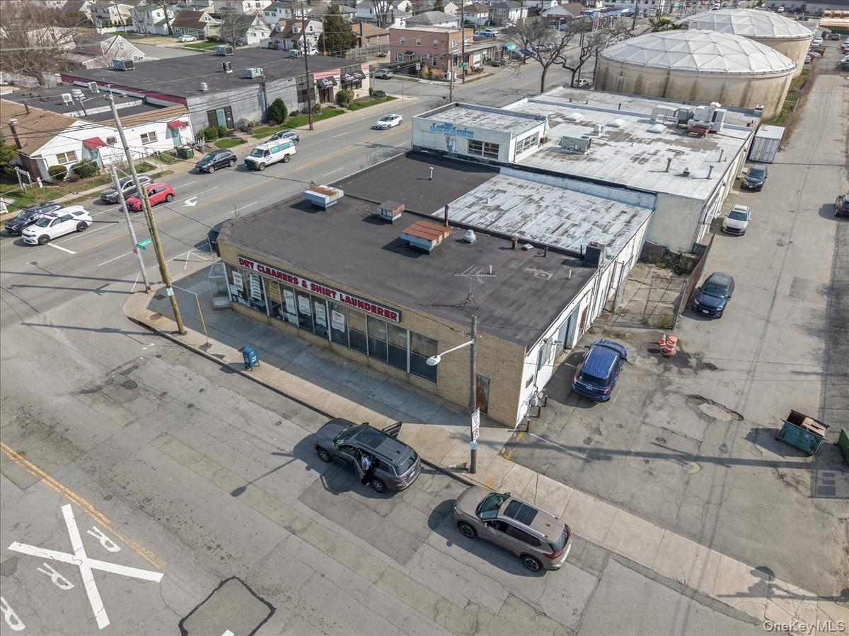 981412 Property Photo 4