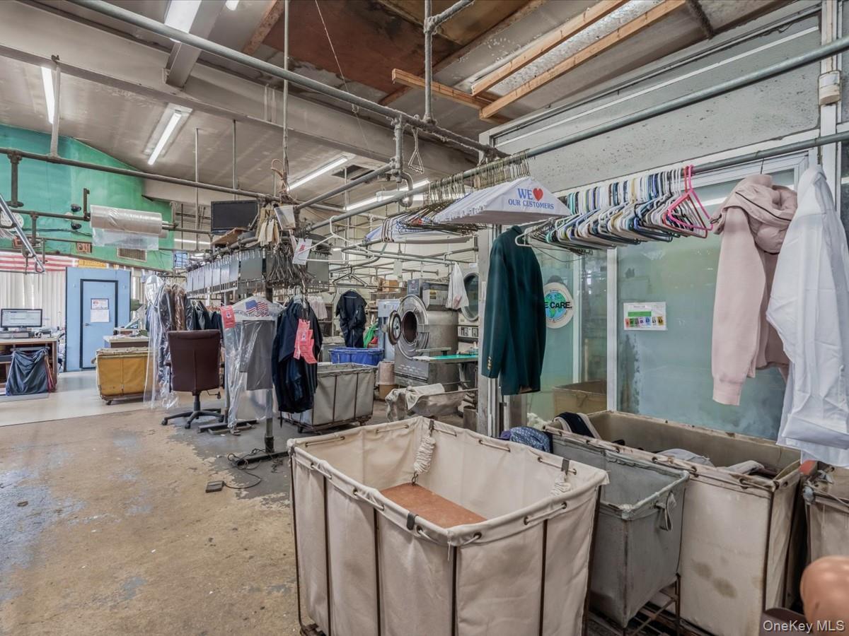 981412 Property Photo 15