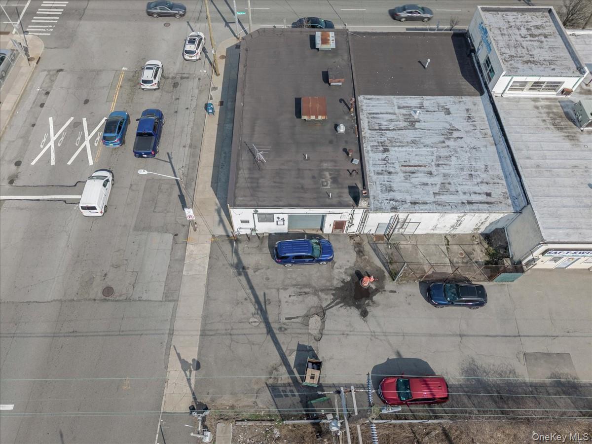 981412 Property Photo 25
