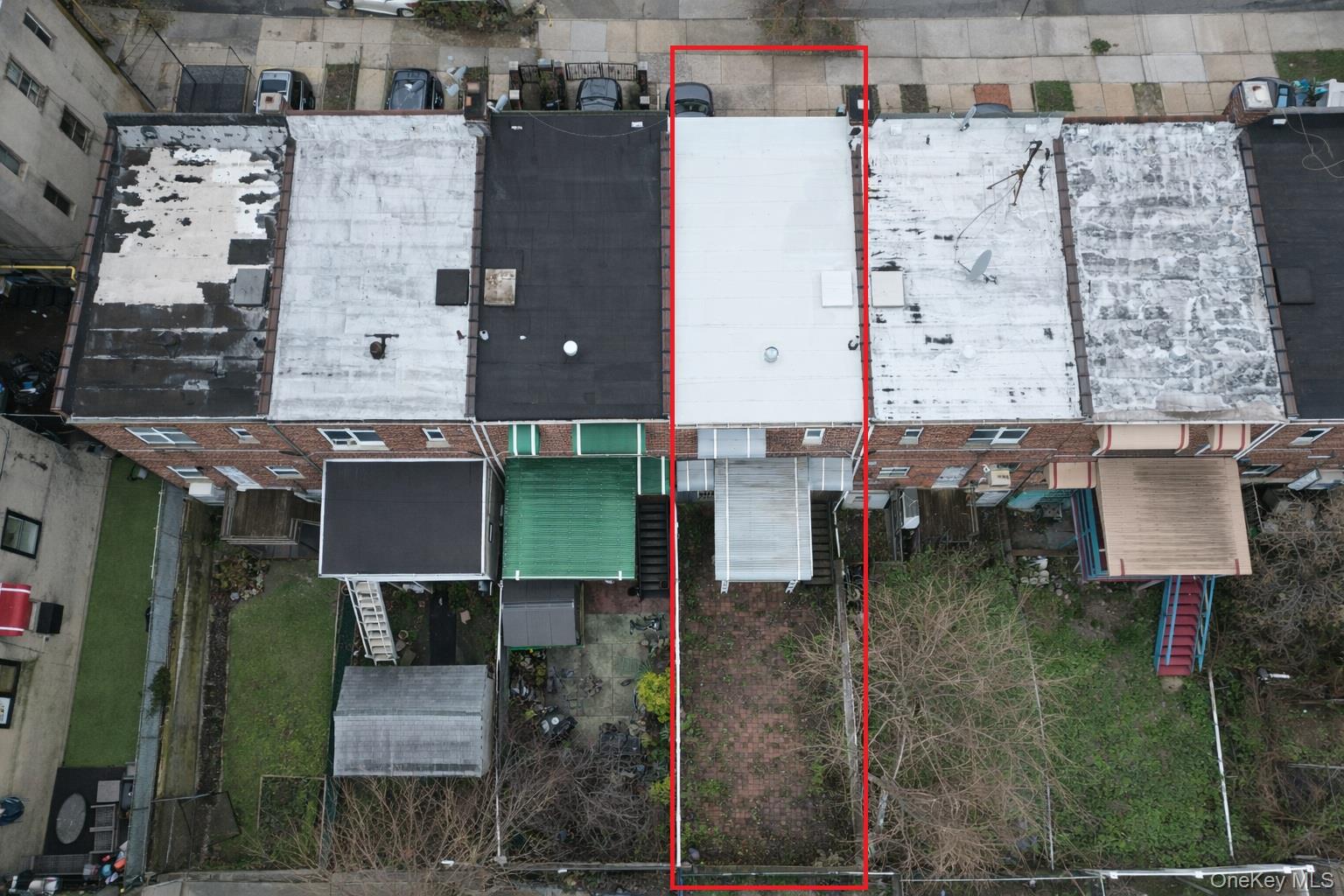 3014 Matthews Avenue Property Photo 5