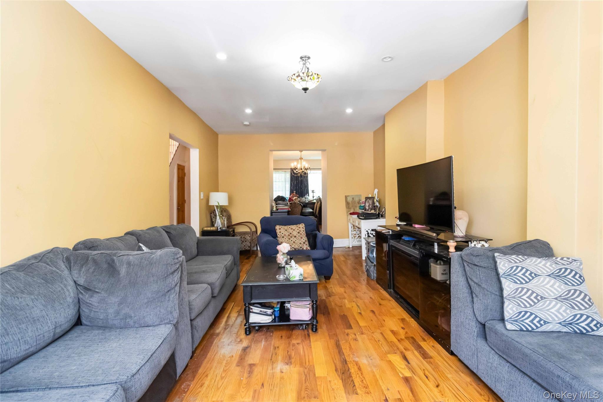 806 New Jersey Avenue Property Photo 4