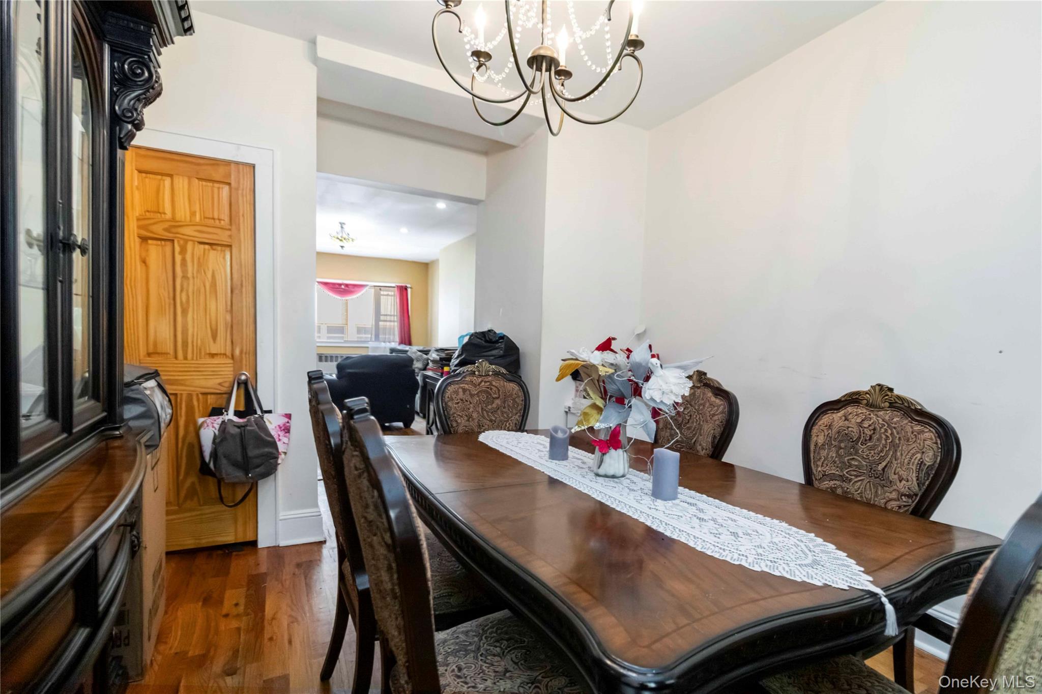 806 New Jersey Avenue Property Photo 6
