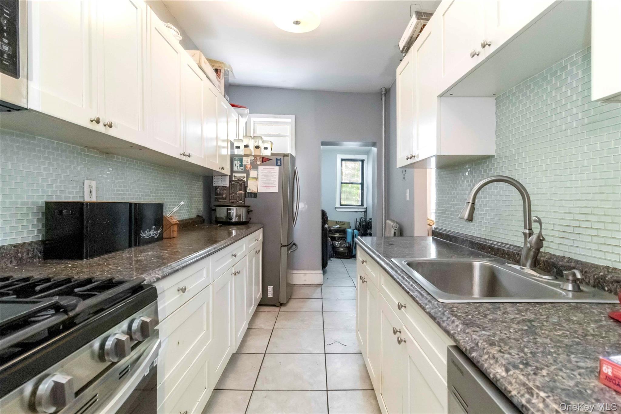 806 New Jersey Avenue Property Photo 10
