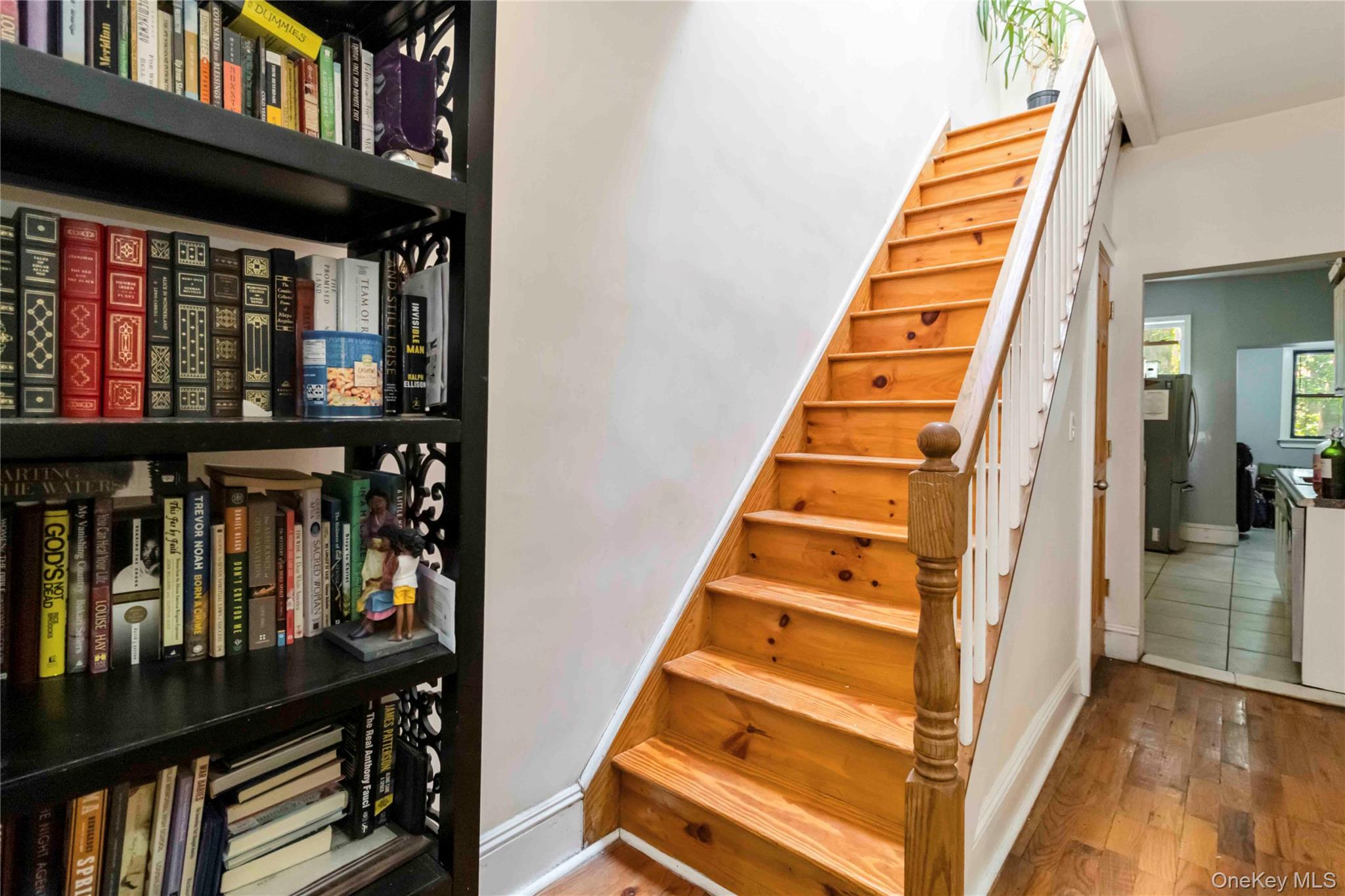 806 New Jersey Avenue Property Photo 12