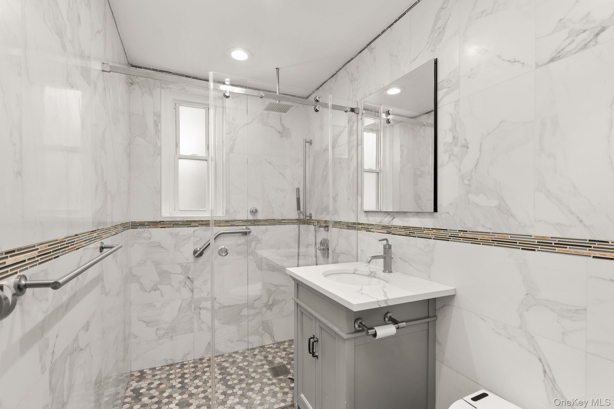 3810 Greystone Ave. 507 Property Photo 16