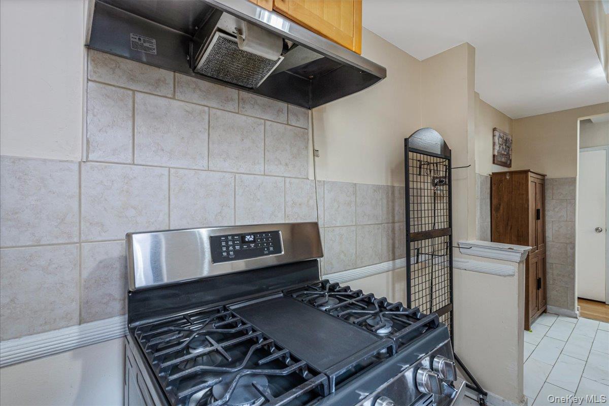 67-35 Yellowstone Boulevard 1j Property Photo 6
