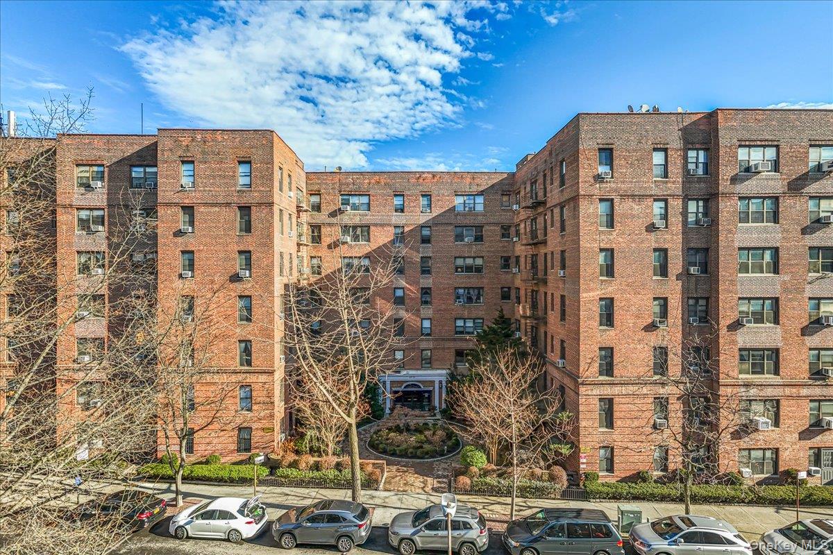 67-35 Yellowstone Boulevard 1j Property Photo 20