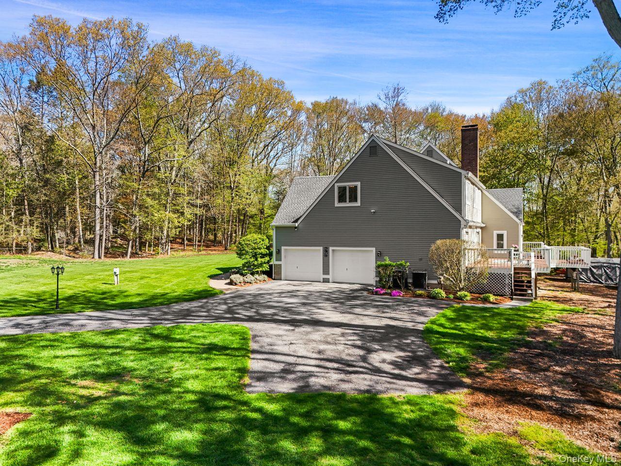 17 Pine Hill Drive Property Photo 4