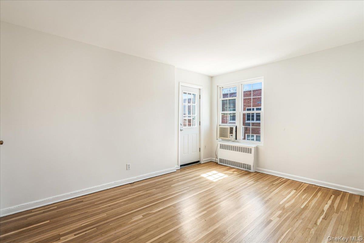 366 Stewart Avenue C4 Property Photo 14