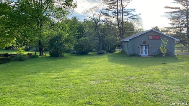 315 Thompson Road Property Photo 24