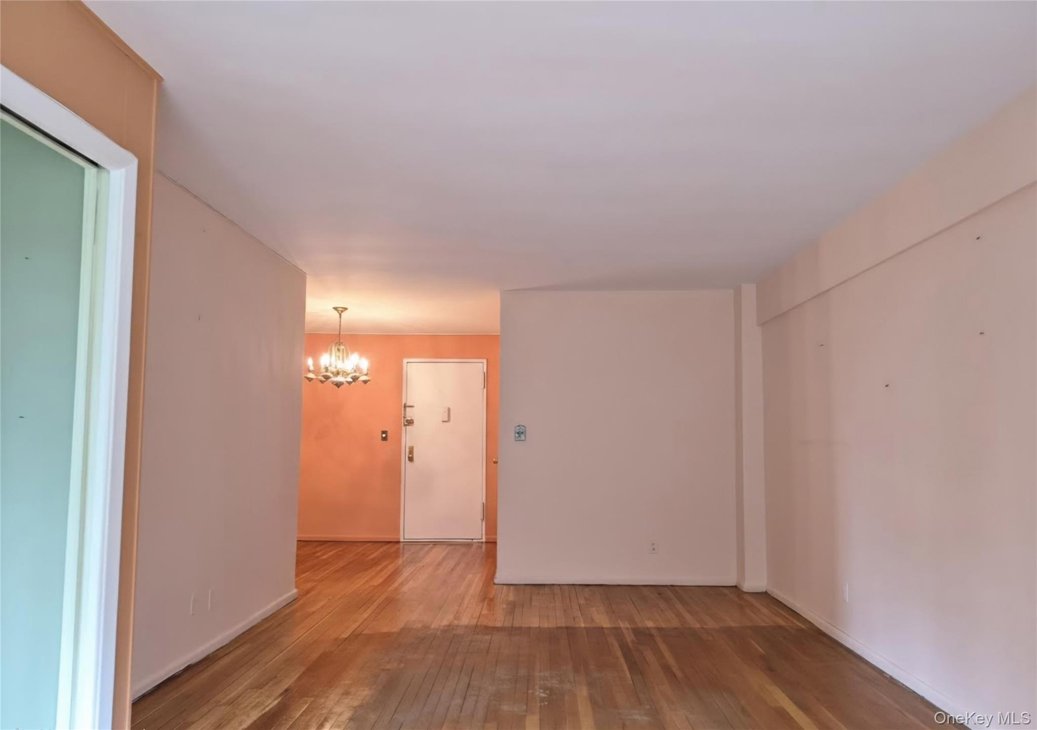 98 Dehaven Drive 2b Property Photo 5