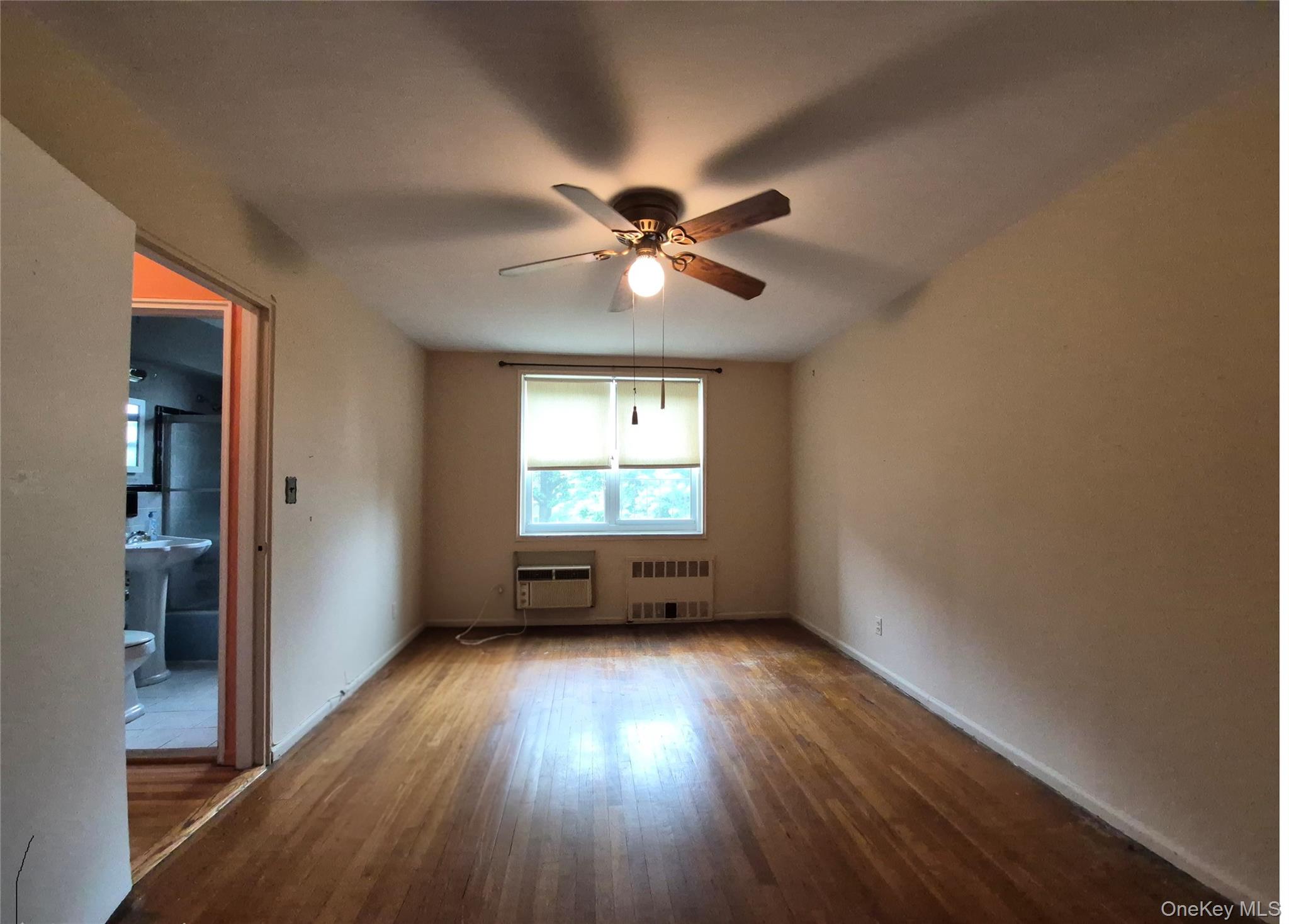 98 Dehaven Drive 2b Property Photo 13