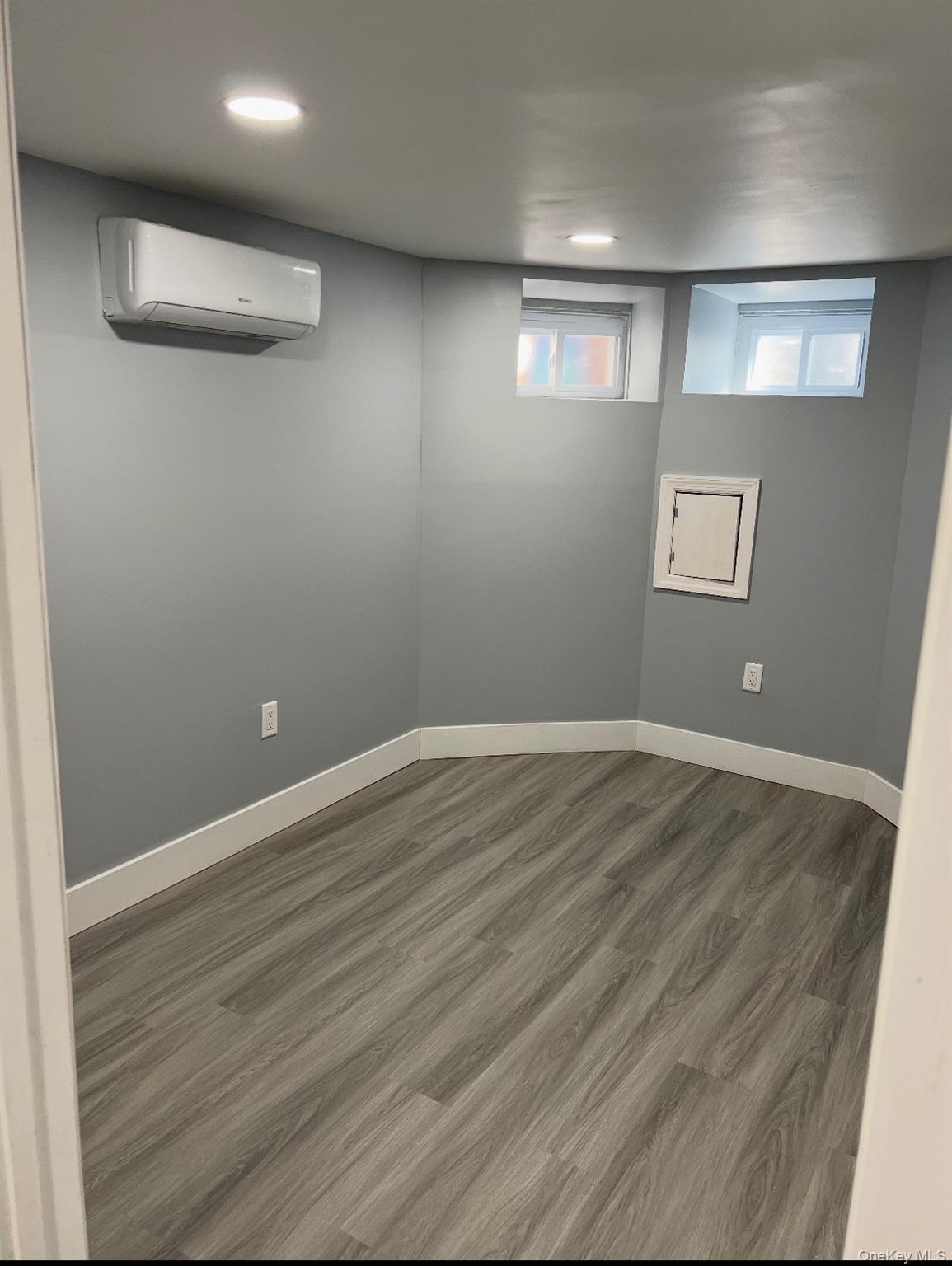 65-45 Admiral Avenue Property Photo 14