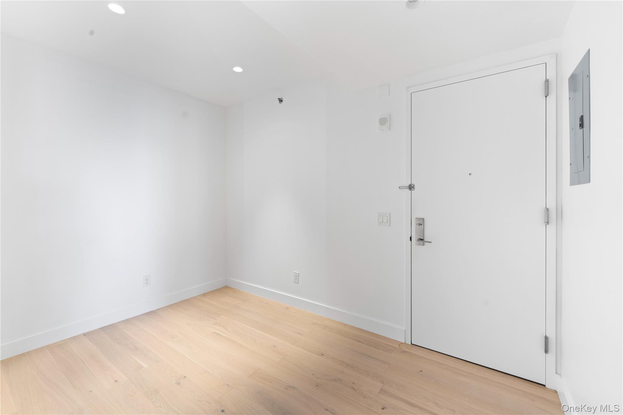 136-18 Maple Avenue 5g Property Photo 12