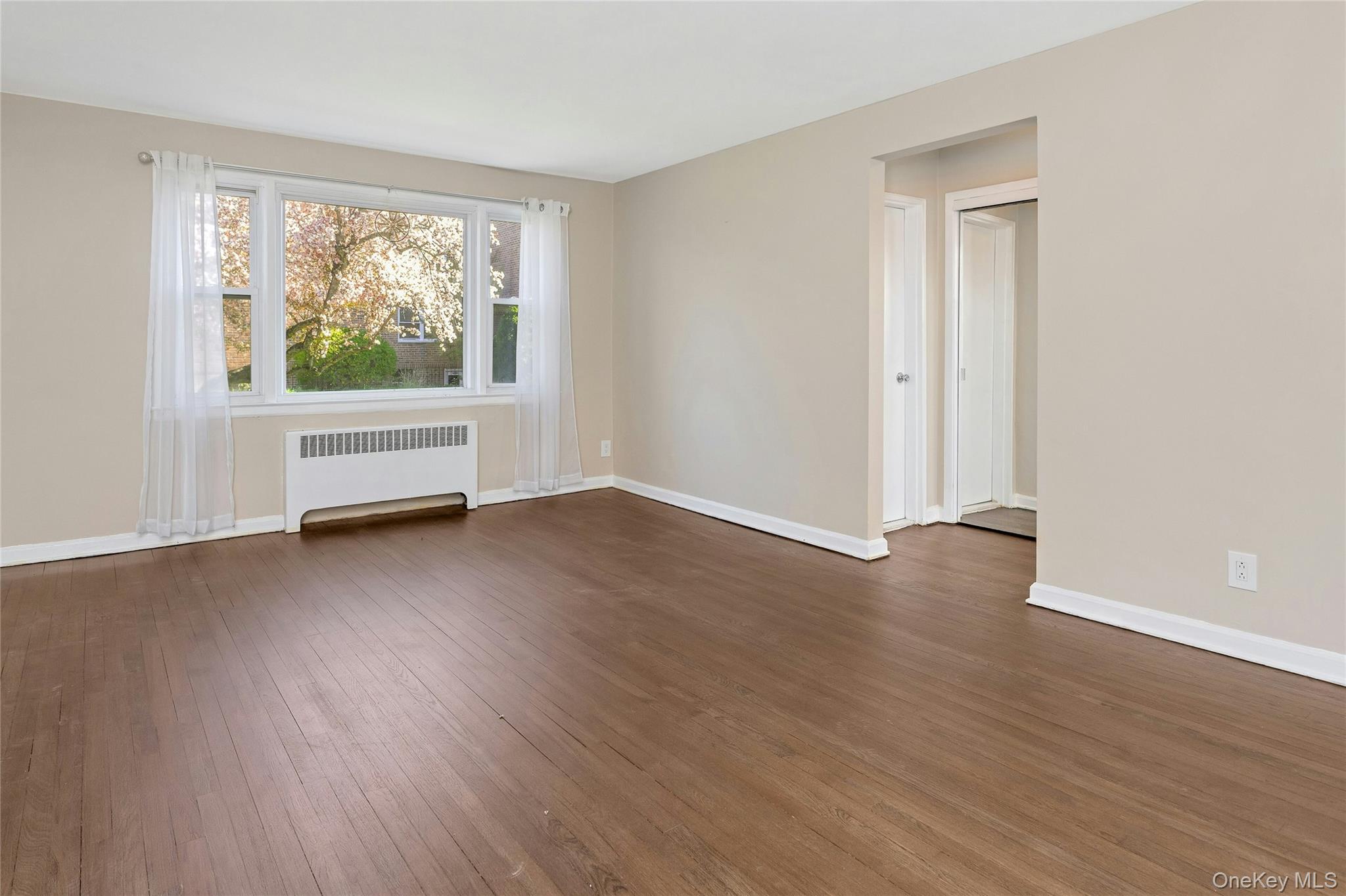 39 Carpenter Avenue A Property Photo 6