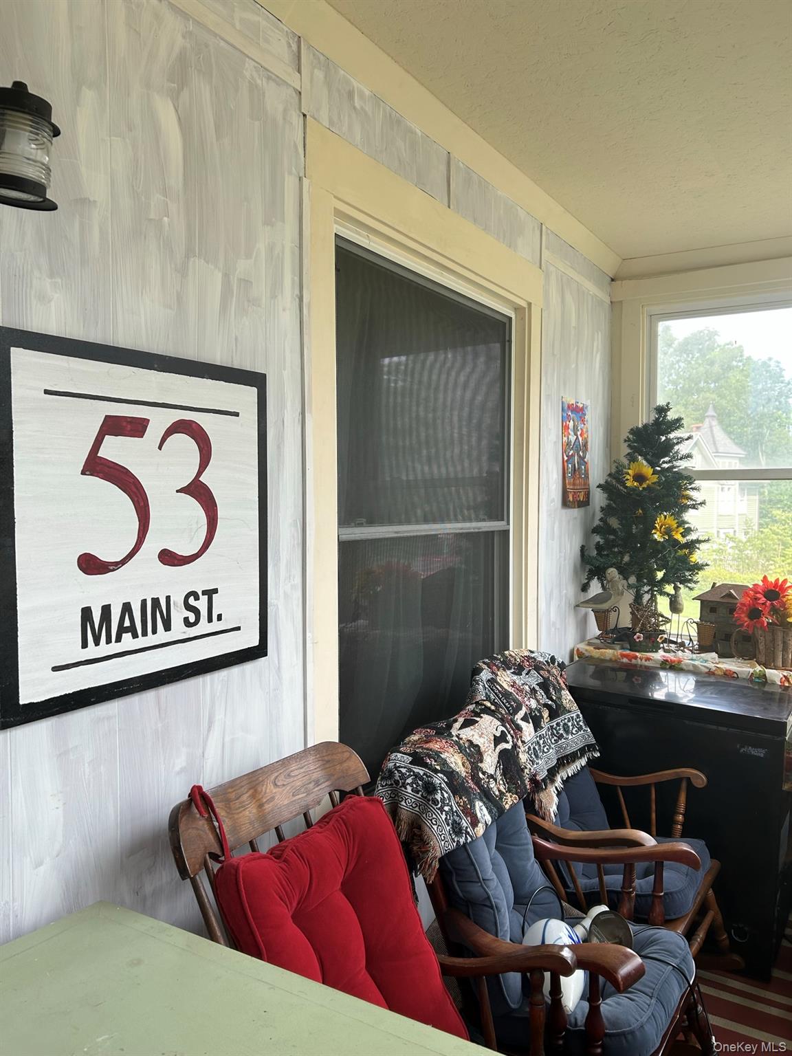 53 Main Street Property Photo 3