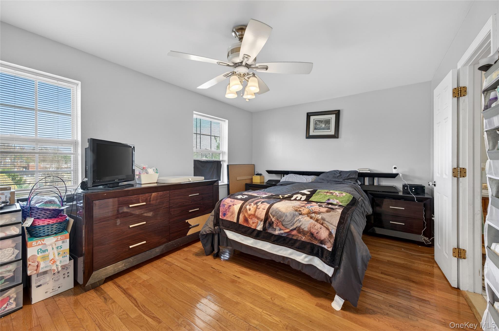 83 Lois Lane Property Photo 19