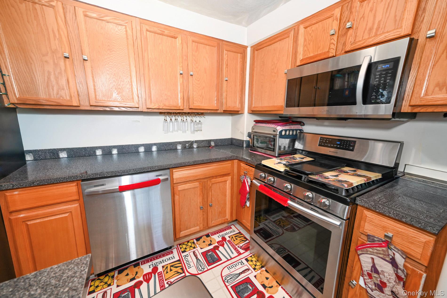 7704 Aquatic Drive Property Photo 17