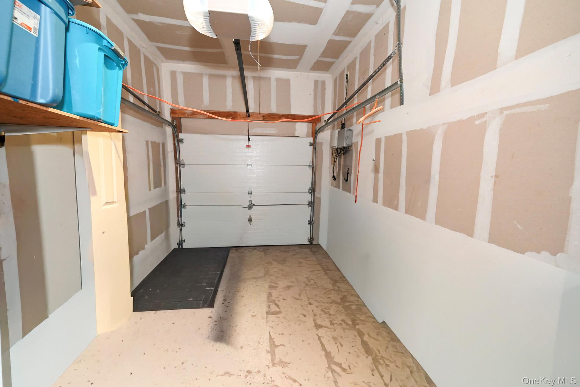 7704 Aquatic Drive Property Photo 25