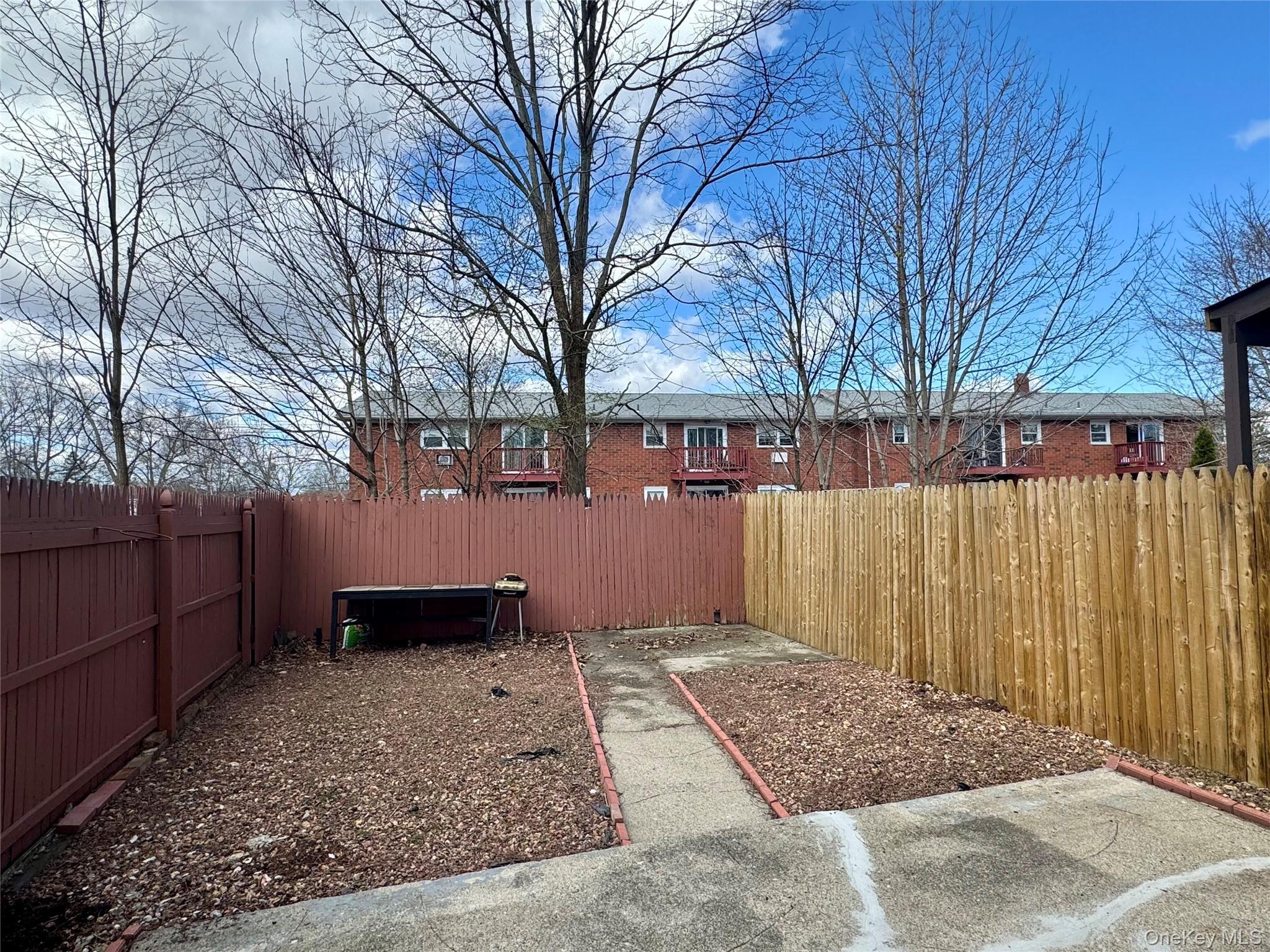 64 Patio Road Property Photo 11