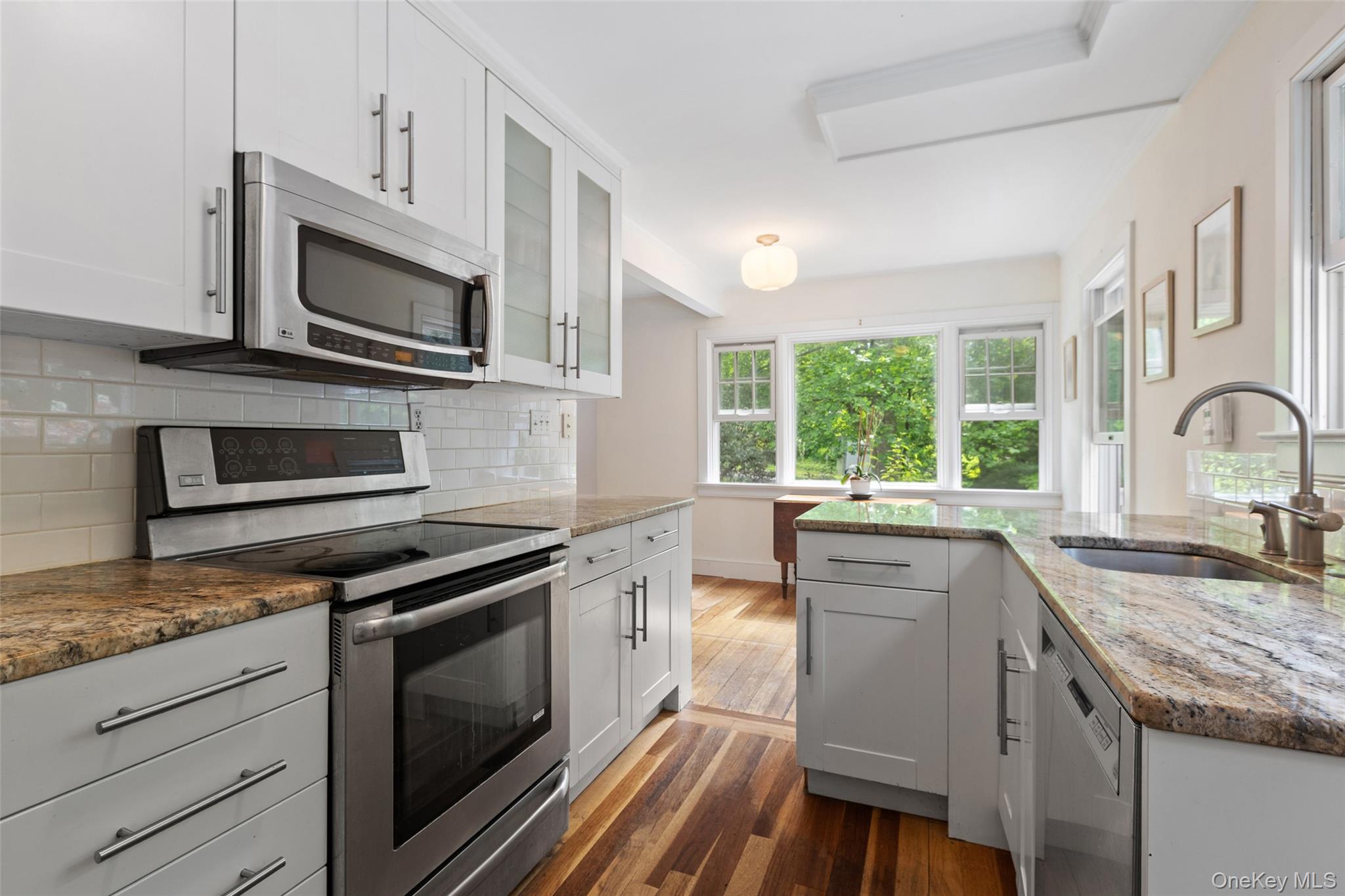 65 Laurelton Road Property Photo 8