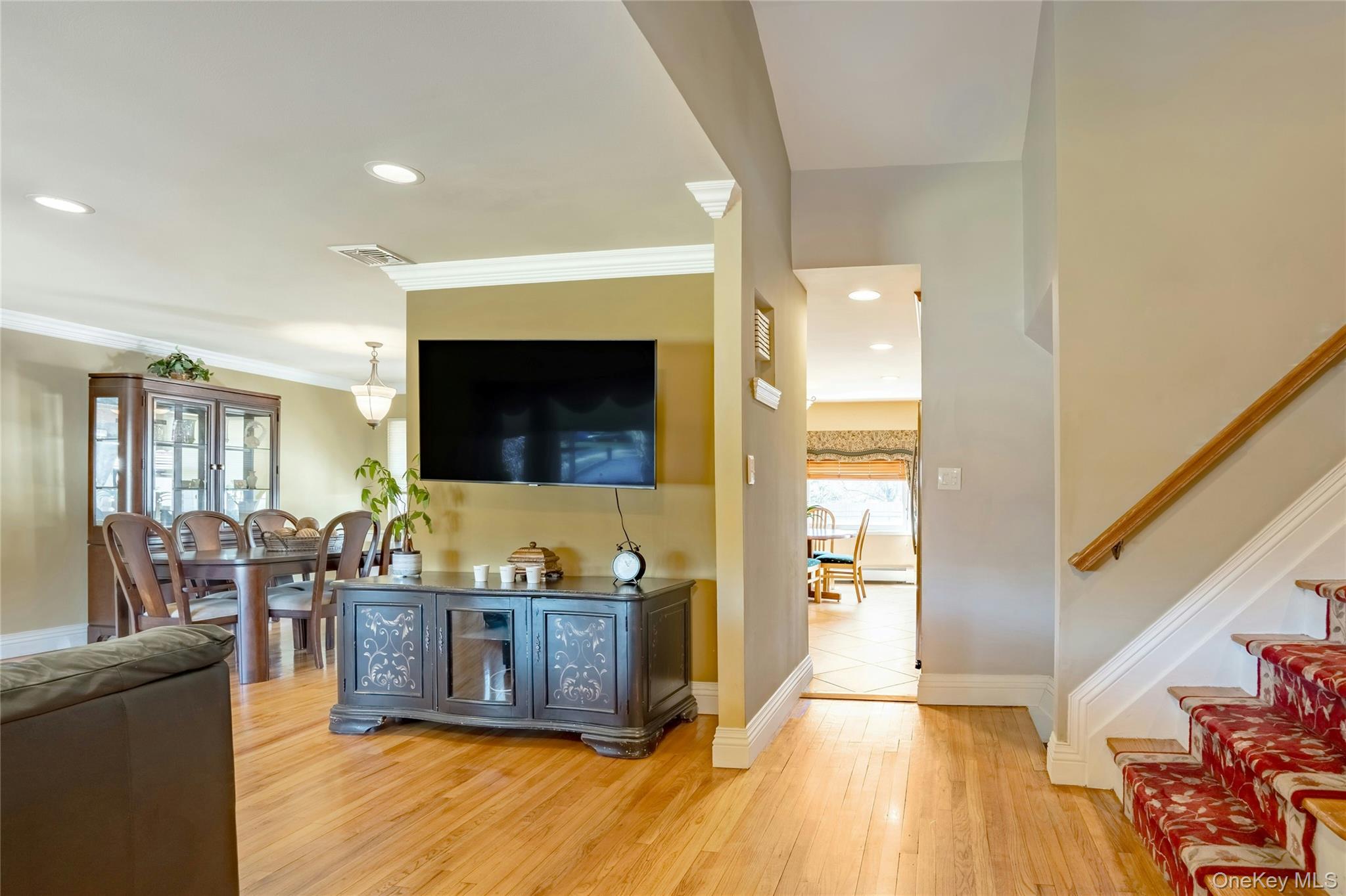 37 Winthrop Road Property Photo 7