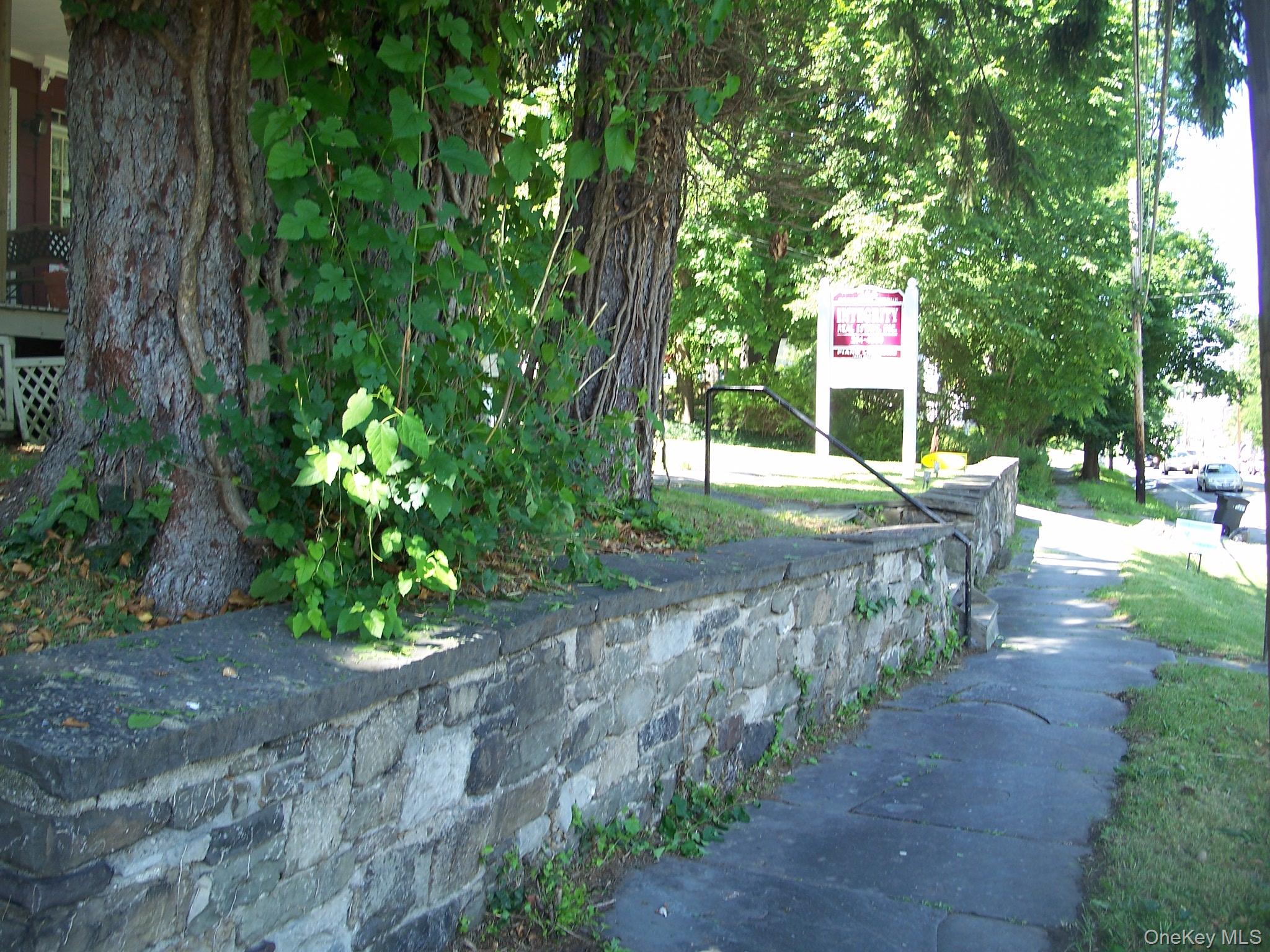 244 Greenwich Avenue Property Photo 6
