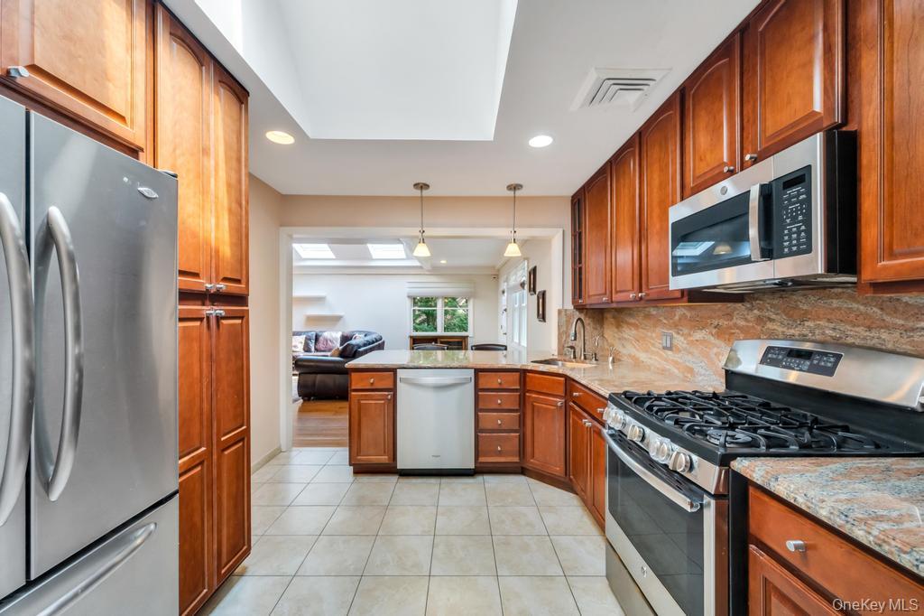 98 Larch Drive Property Photo 12