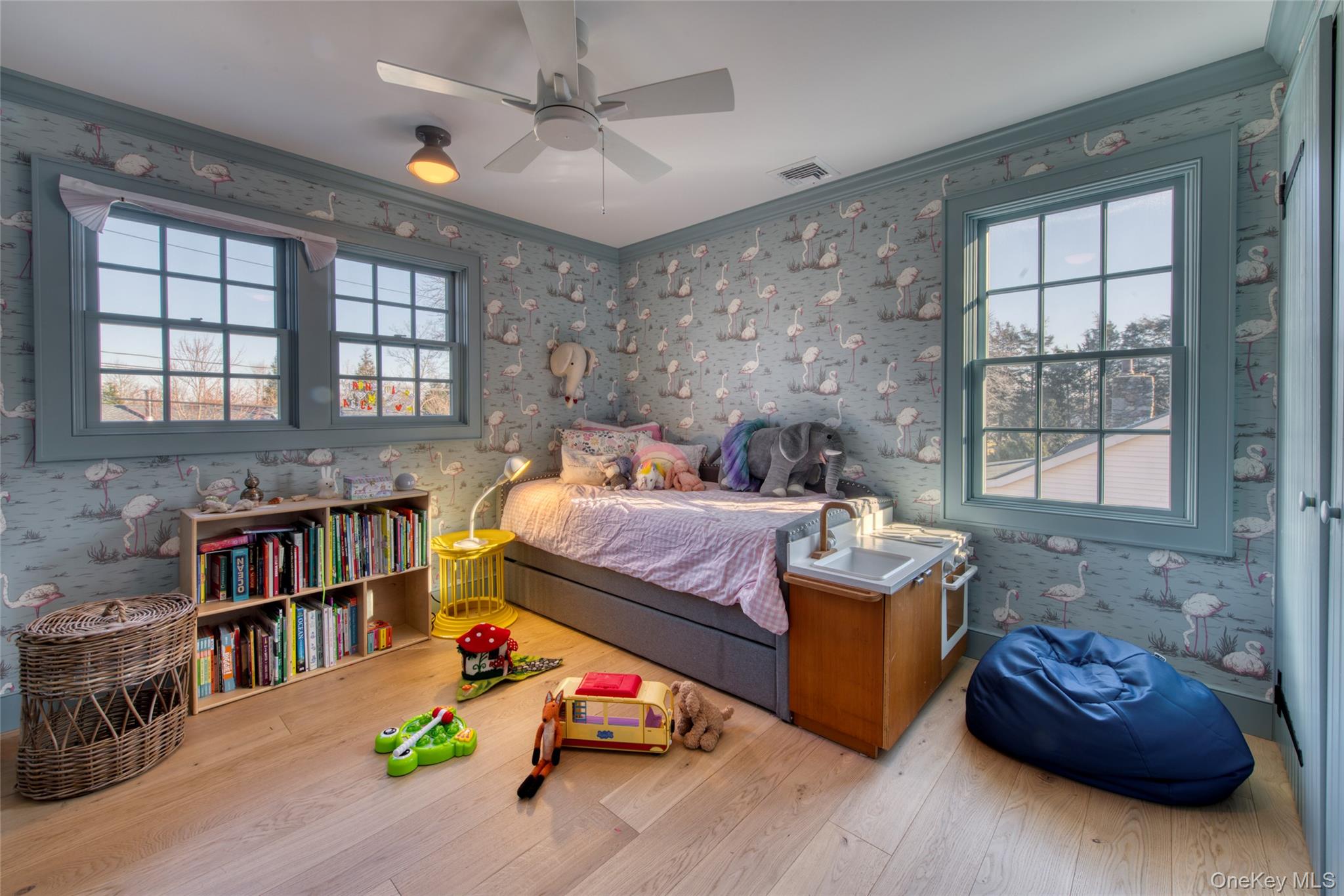 1125 Navy Street Property Photo 15