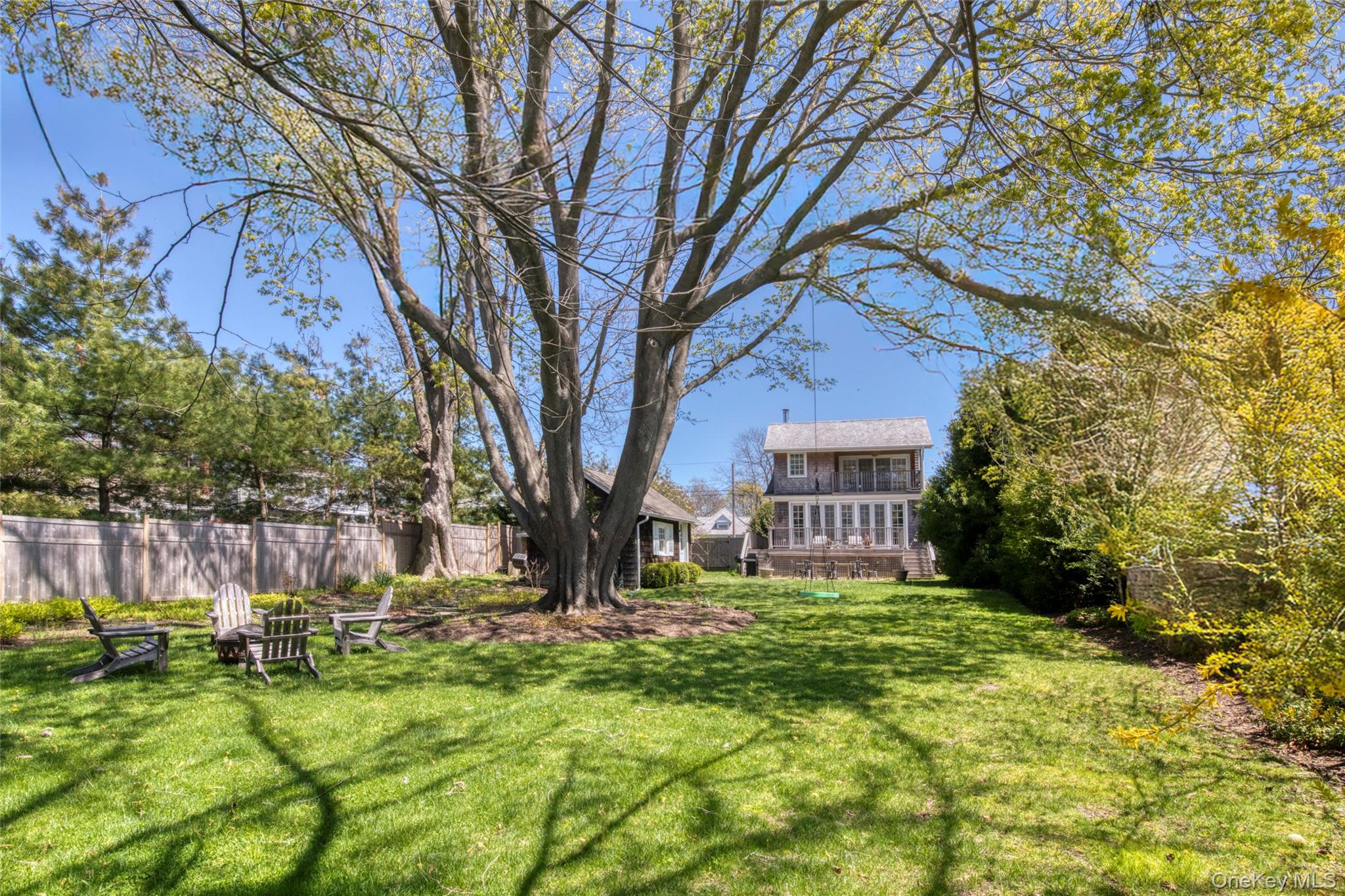 1125 Navy Street Property Photo 19