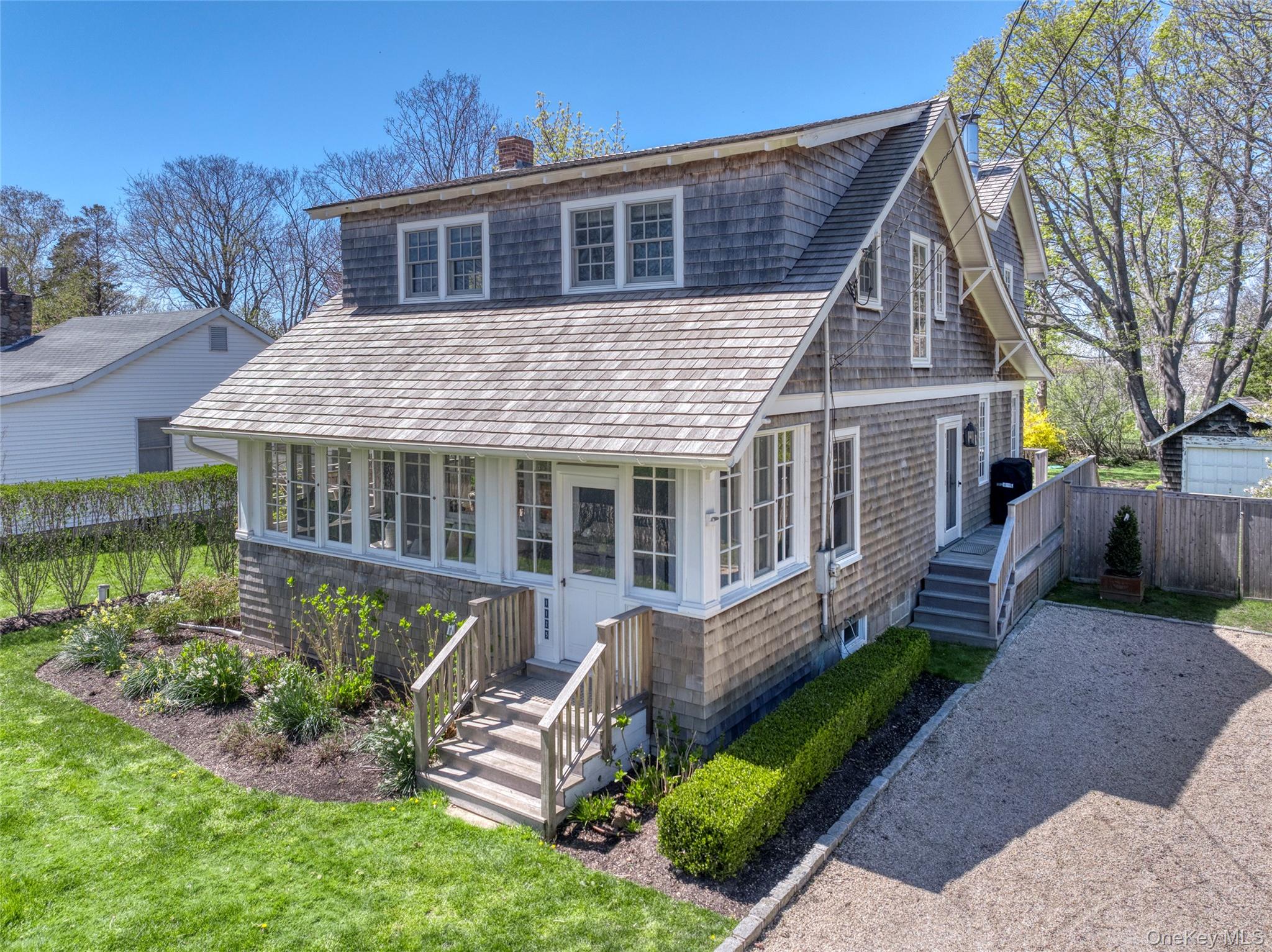 1125 Navy Street Property Photo 23