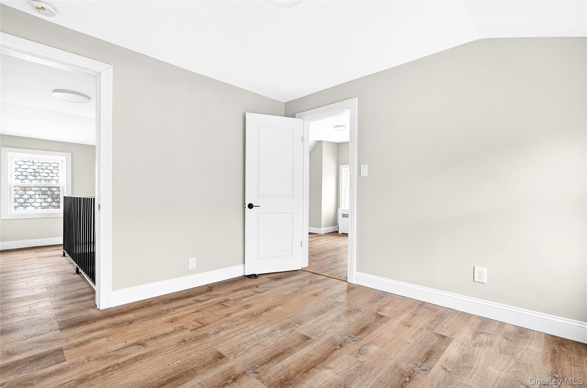 240 S 10th Avenue Property Photo 36