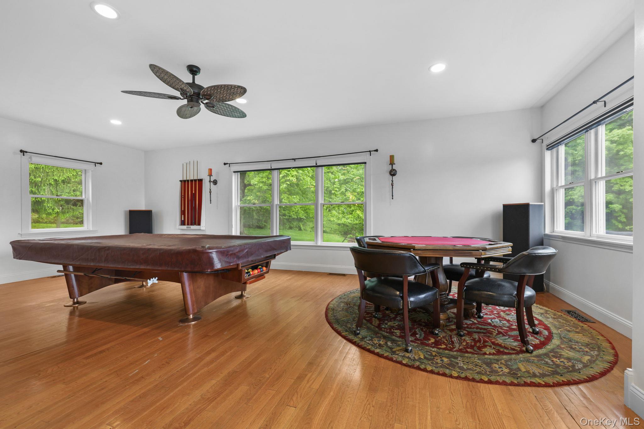 76 Eleanor Drive Property Photo 4