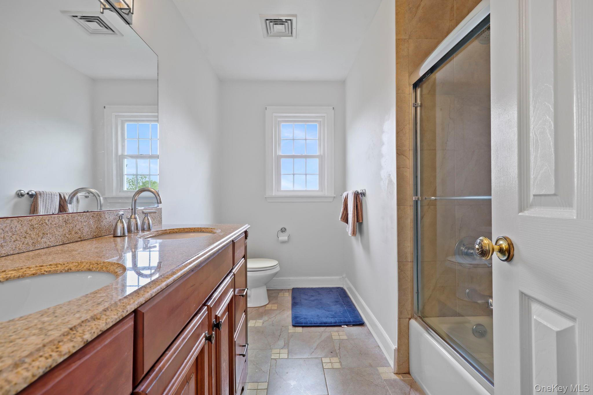 76 Eleanor Drive Property Photo 13