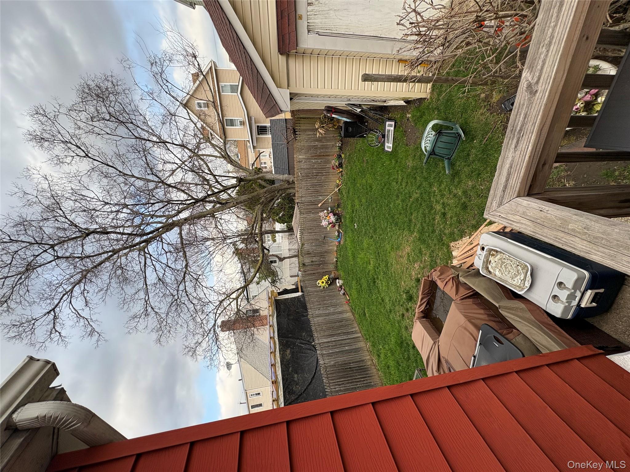 10409 189th Street Property Photo 5