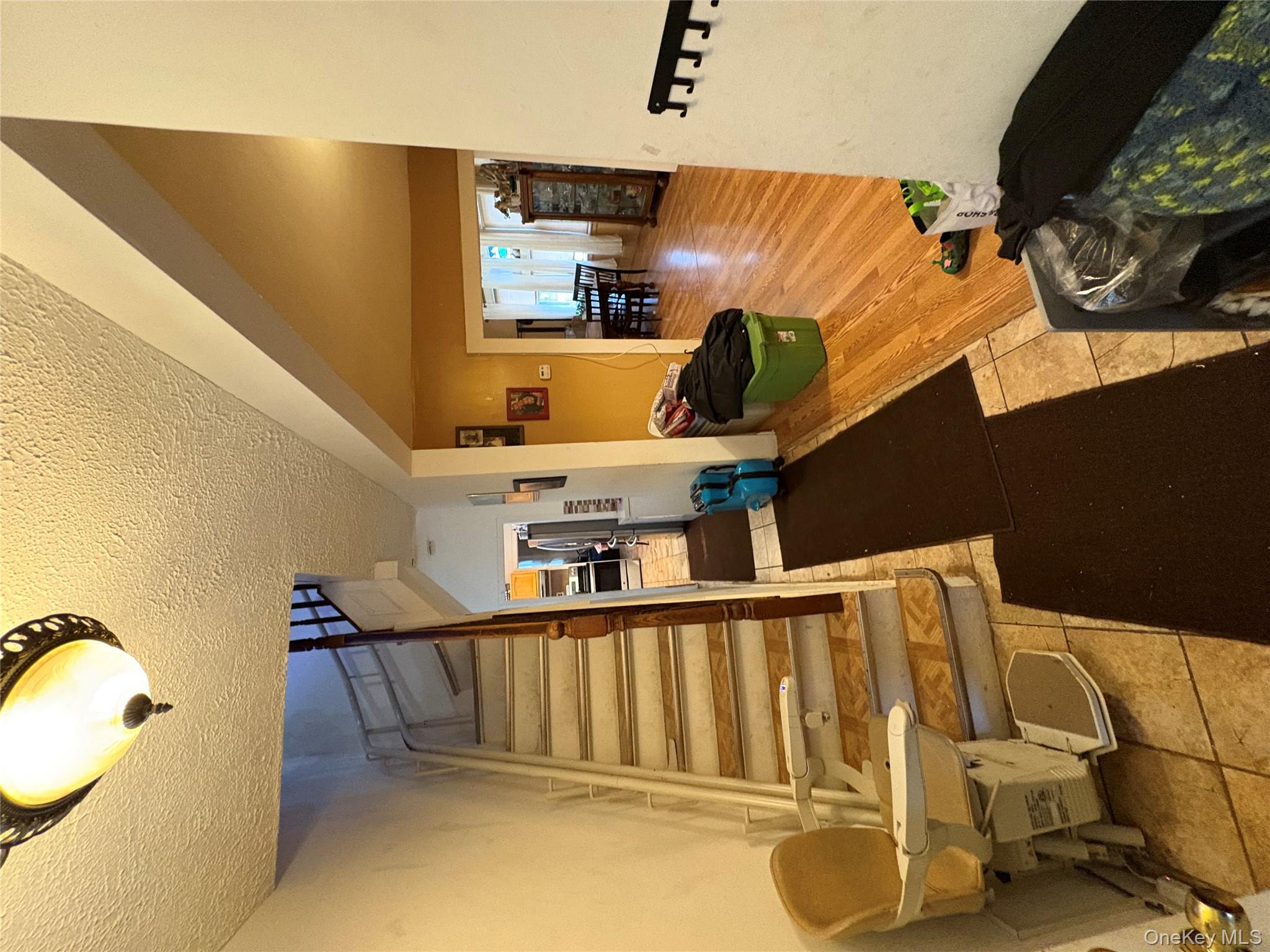 10409 189th Street Property Photo 7
