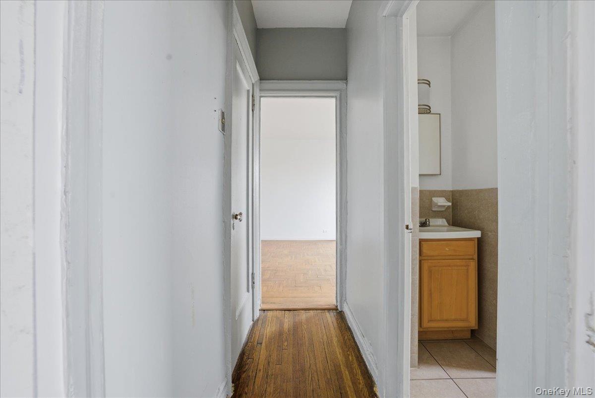 1715 Nelson Avenue 5d Property Photo 9