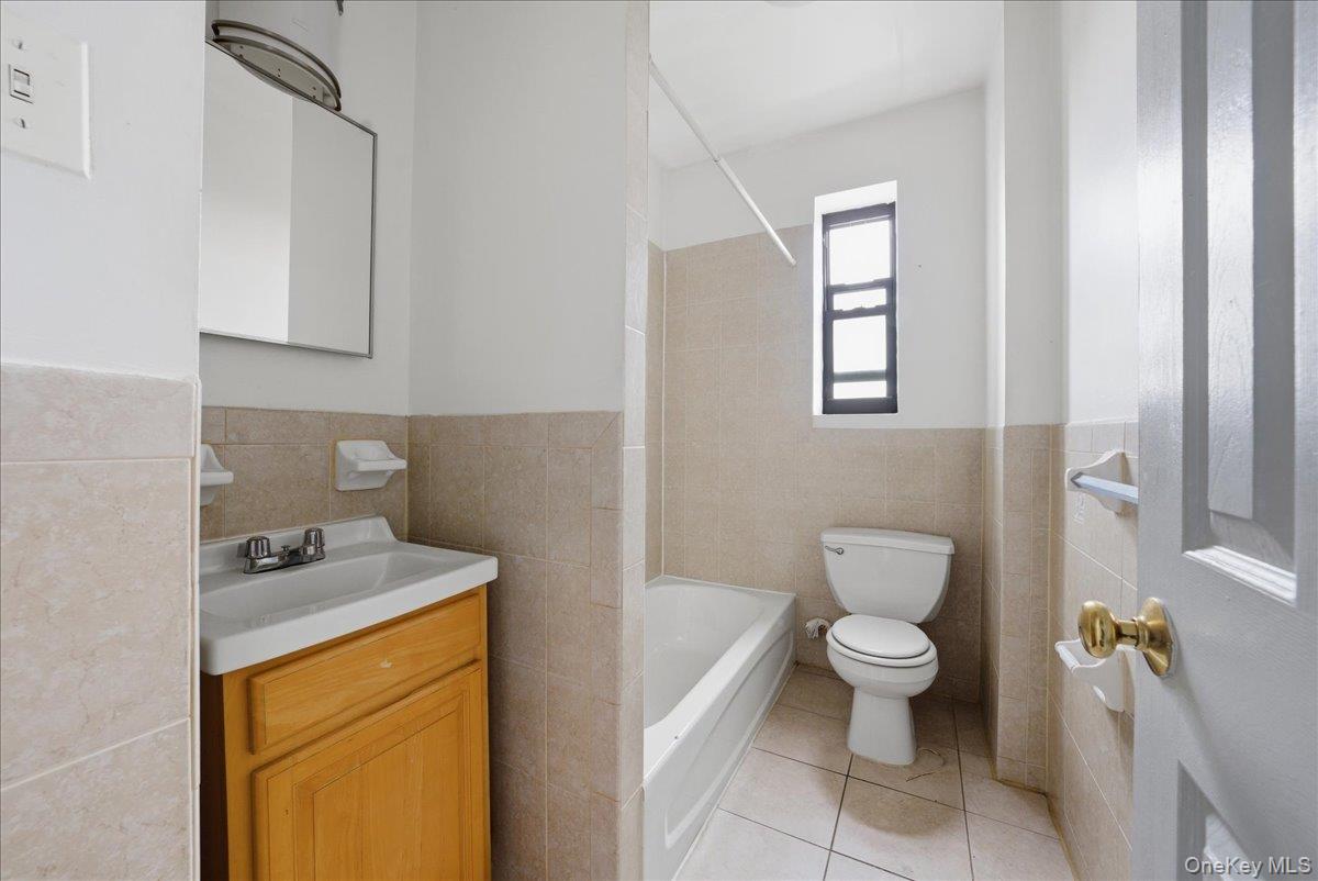 1715 Nelson Avenue 5d Property Photo 12