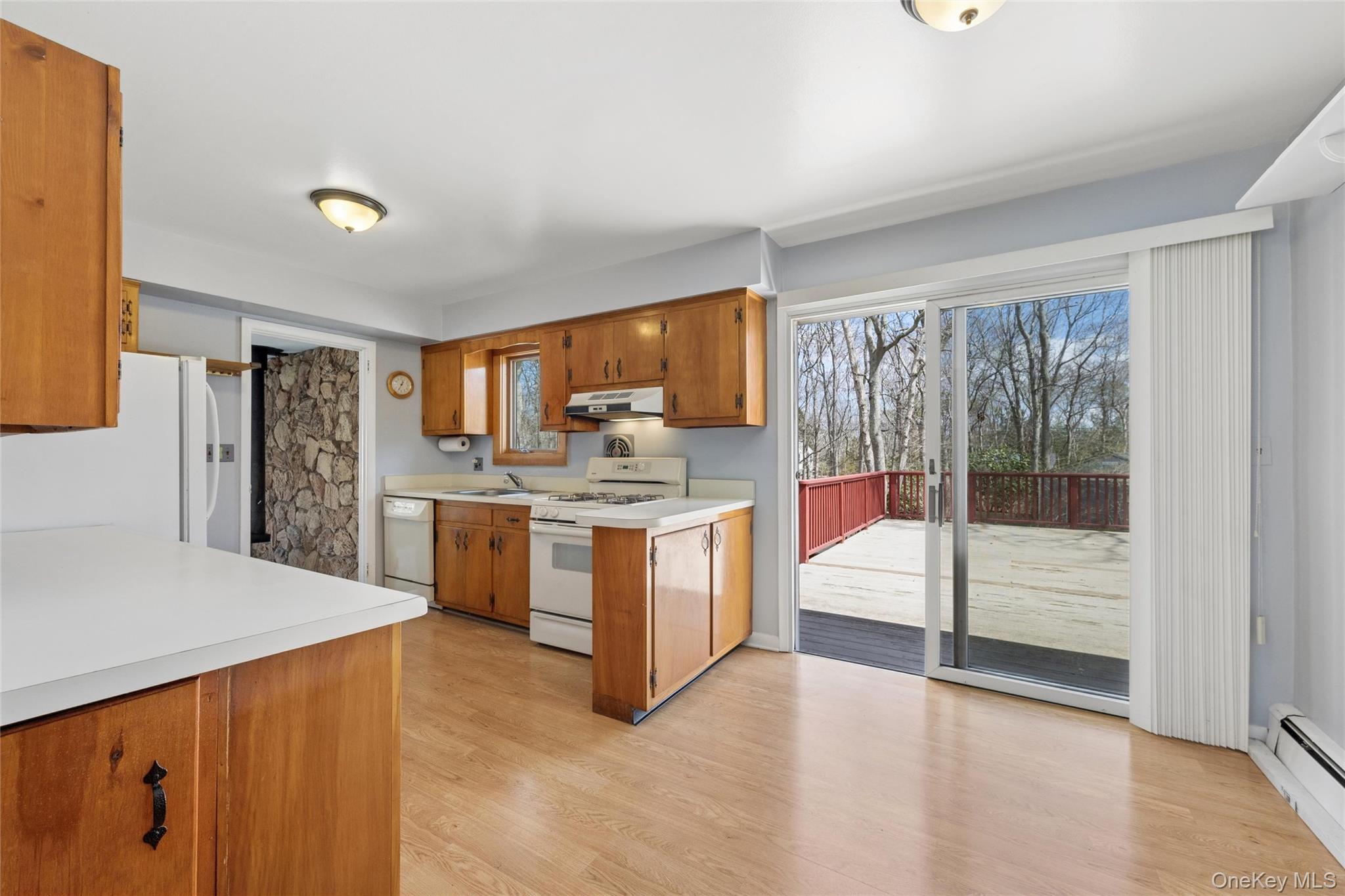 4 Columbine Avenue Property Photo 10