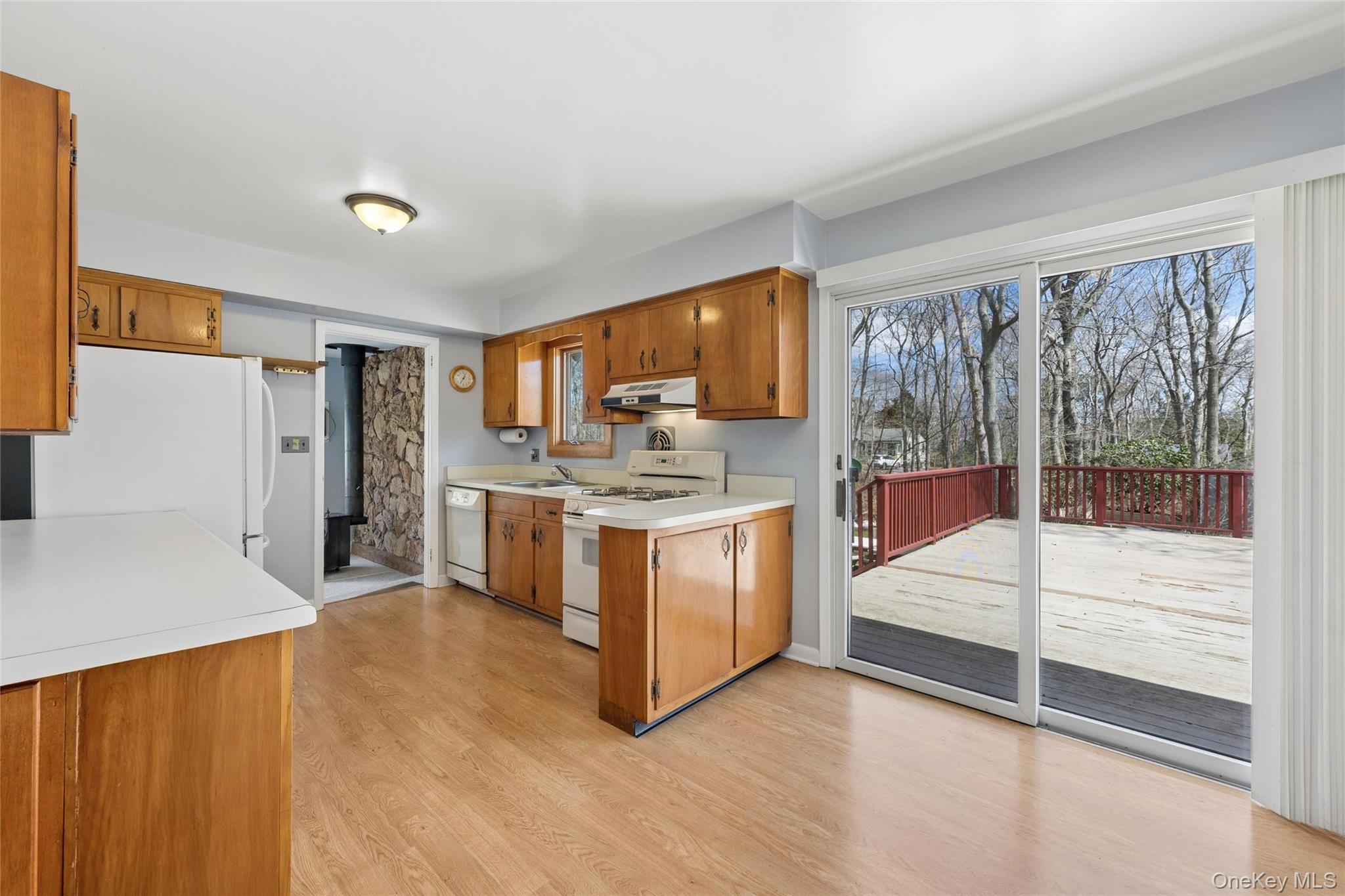 4 Columbine Avenue Property Photo 15