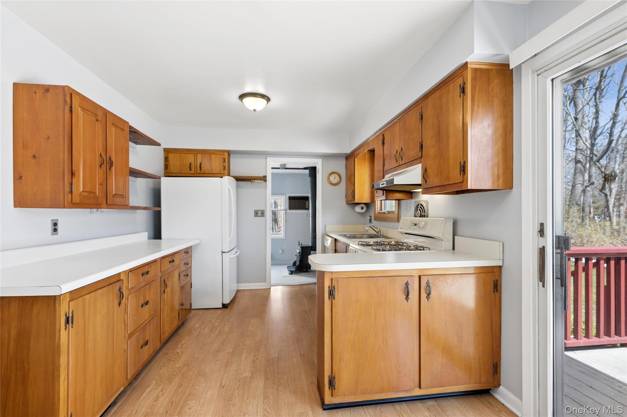 4 Columbine Avenue Property Photo 16