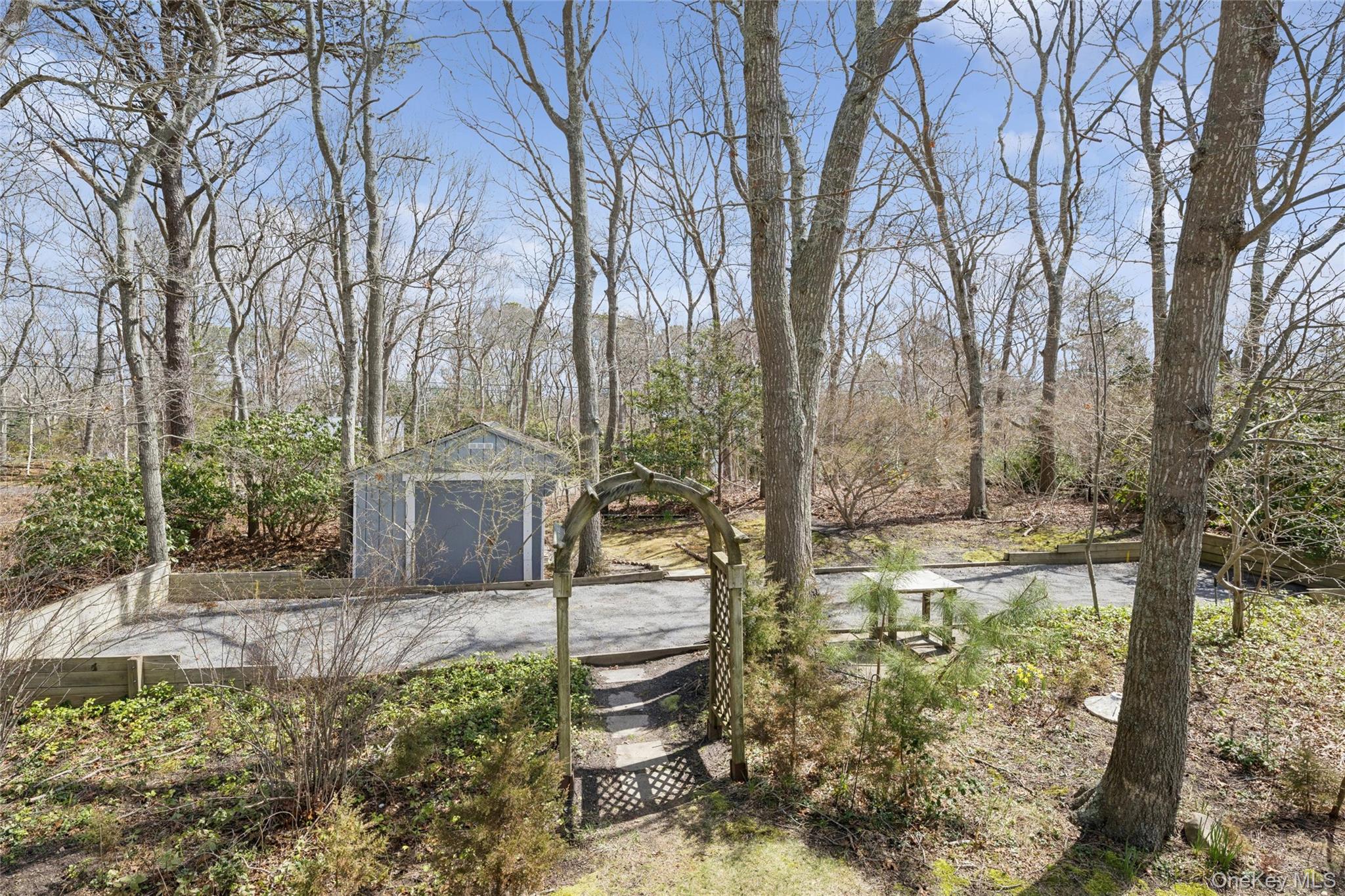 4 Columbine Avenue Property Photo 42