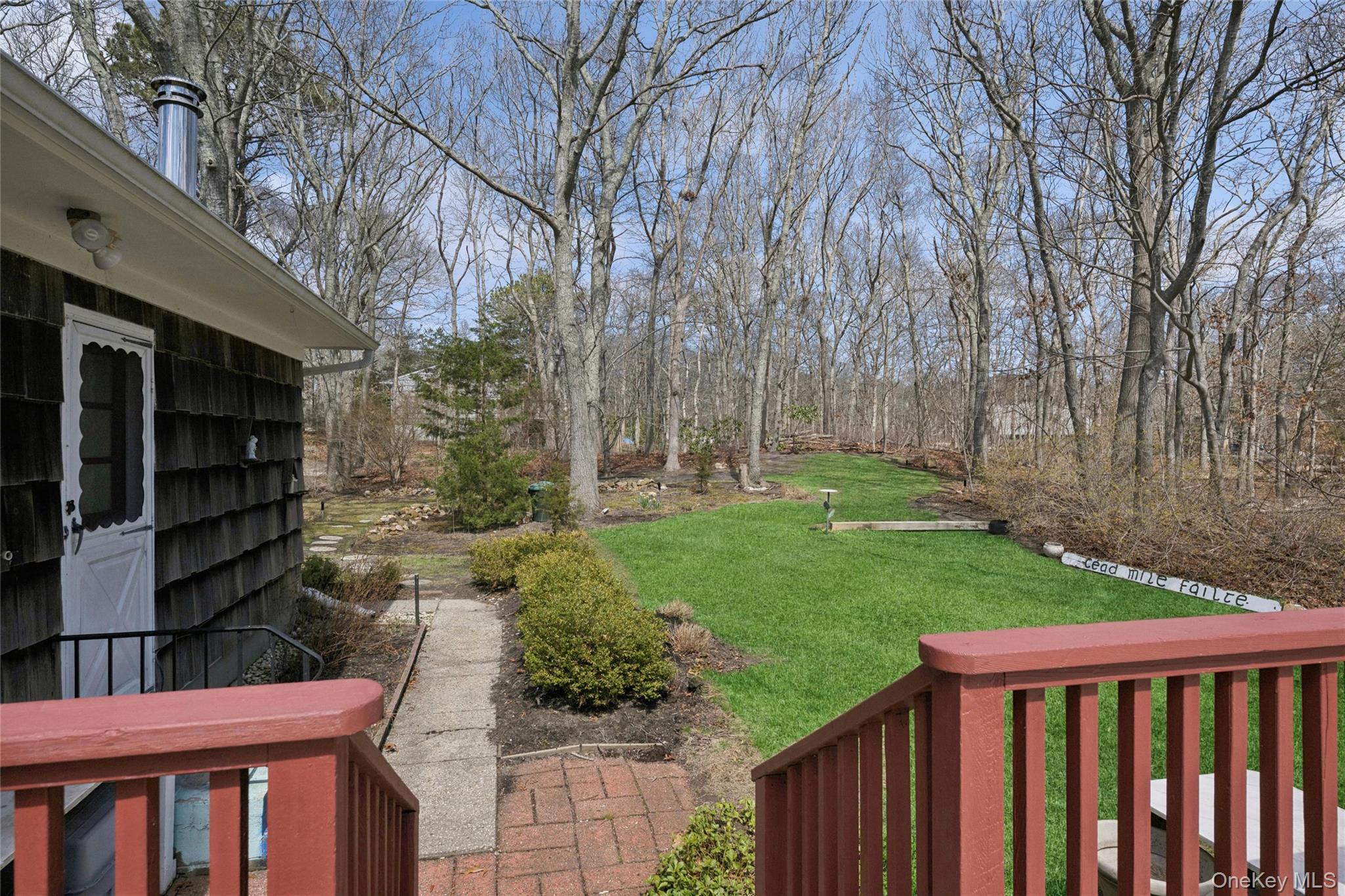 4 Columbine Avenue Property Photo 43