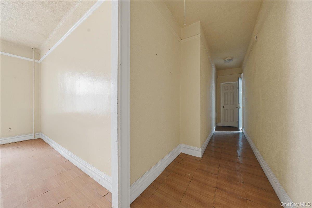 1715 Nelson Avenue 5g Property Photo 4