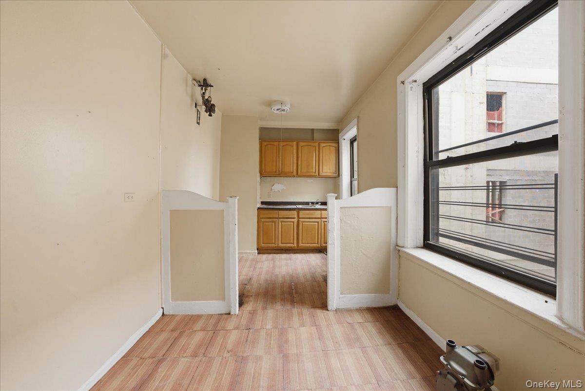 1715 Nelson Avenue 5g Property Photo 12